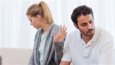 أشهر أسباب الطلاق وكيفية تفاديها في العلاقات الزوجية